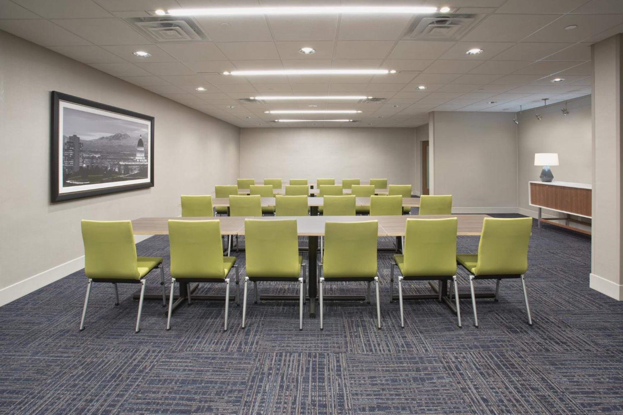 Holiday Inn Express & Suites - Prospect Heights By Ihg Exterior foto
